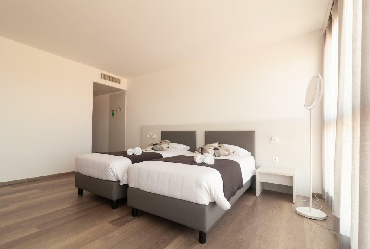 Hotel Albergo Milano Mendrisio Luaran gambar